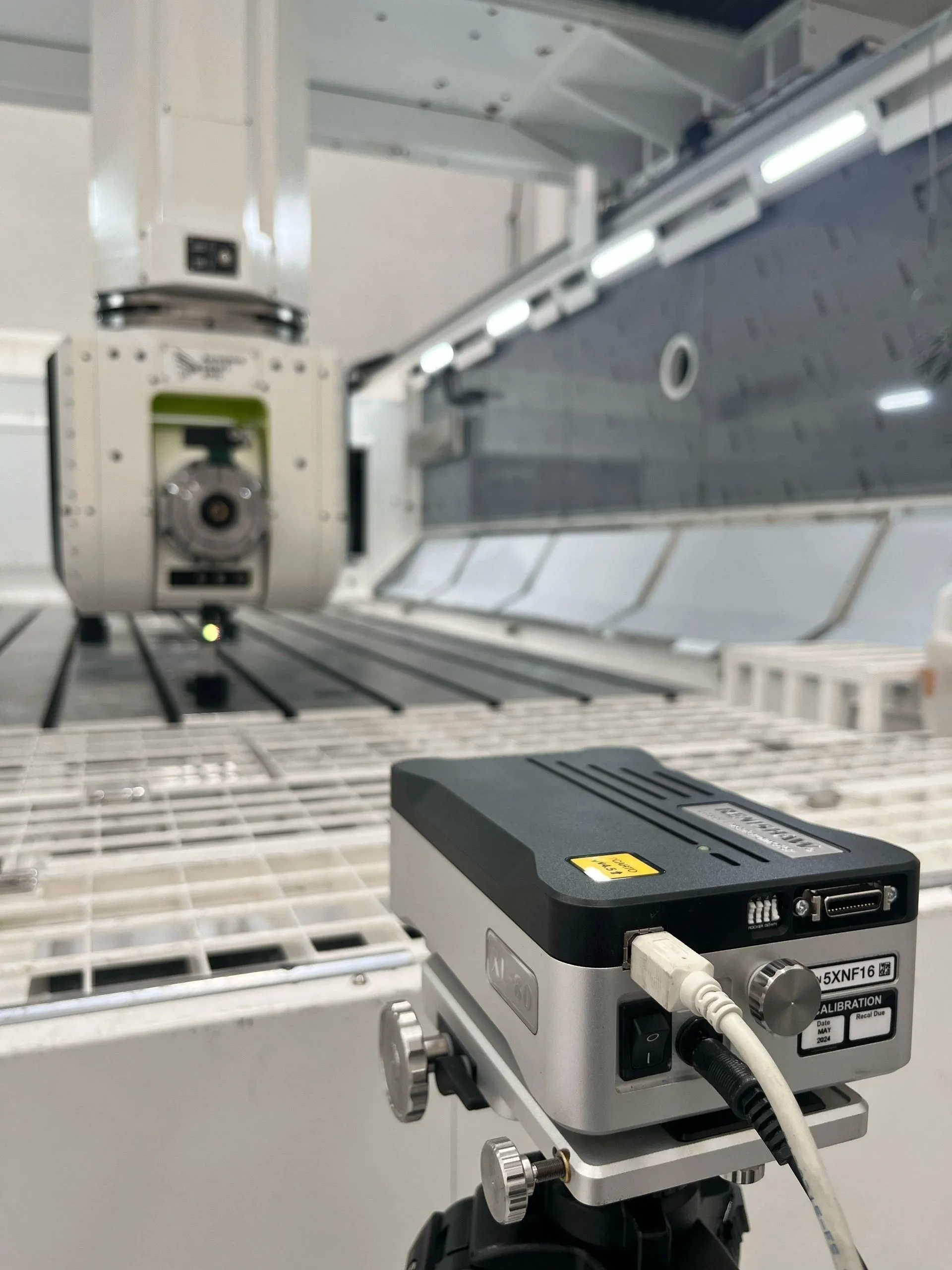 Laser unit and measurement optic on a gantry machine